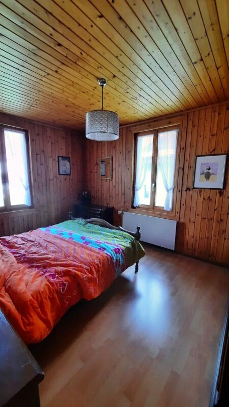 Casa luminosa di 4.5 locali con grande granaio annesso (11)