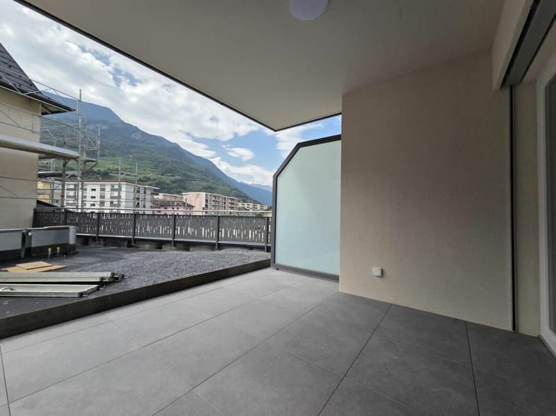 Nuovo - Appartamento di 2.5 locali con balcone e posto auto (7)