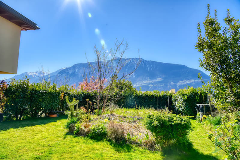 Villa Miège - Vue / Villa Miège - Blick / Villa Miège - View