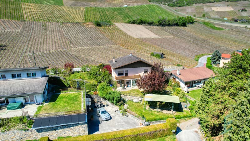 Maison Veyras - Vue drone / Haus Veyras -Drohnenansicht / House Veyras -Drone view