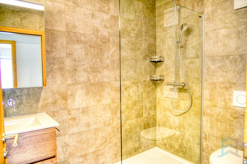 Appartement Leuk - Salle de bain / Wohnung Leuk - Badezimmer / Appartement Leuk - Bathroom