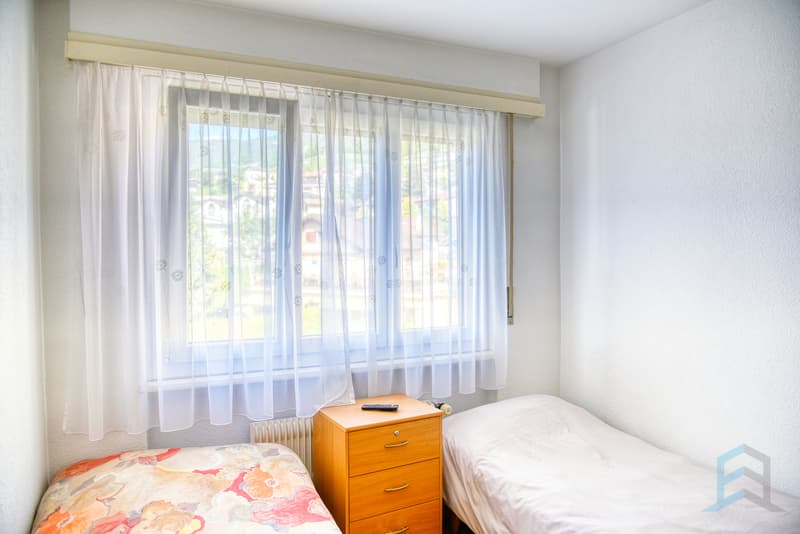 Appartement Veyras - Chambre 2 / Wohnung Veyras - Zimmer 2 / Appartement Veyras - Bedroom 2