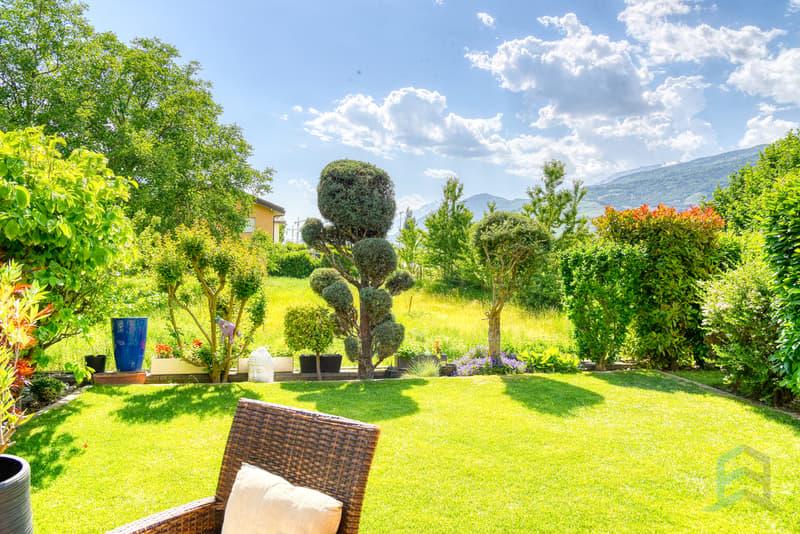 Villa Chippis - Jardin / Villa Chippis - Garten / Villa Chippis - Garden