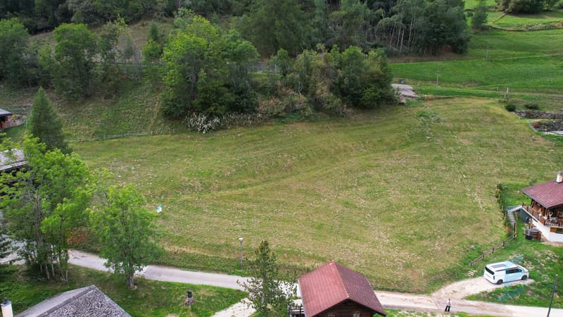 Terrain St-Jean - Vue drone / Gelände St-Jean - Drohnenaufnahme / St-Jean Site - Drone View