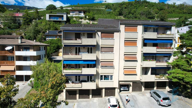 Appartement Sierre - Vue extérieure / Wohnung in Sierre - Außenansicht / Apartment in Sierre - Exterior View