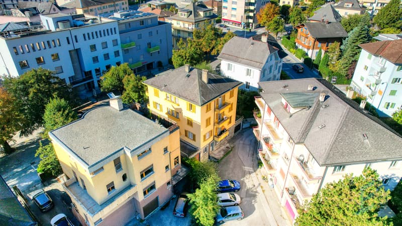 Appartement Sierre - Vue drone  / Wohnung in Sierre - Drohnenaufnahme  / Apartment in Sierre - Drone view