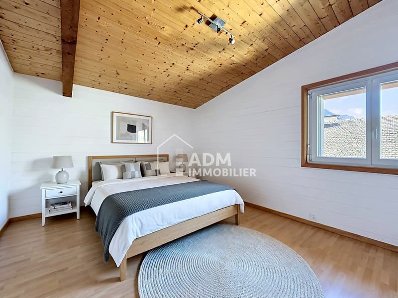 Chambre parentale - photo retravaillée virtuellement