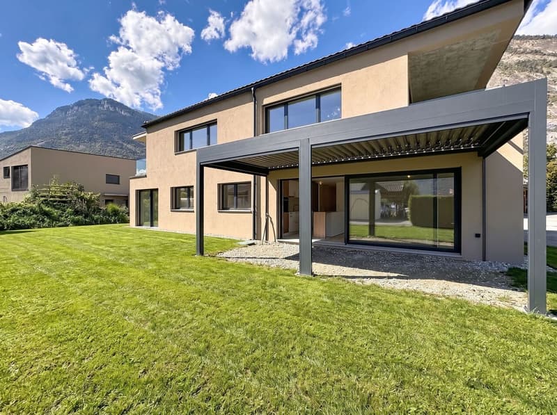 Leytron, Superbe 4.5 pièces neuf avec grand jardin privatif (12)
