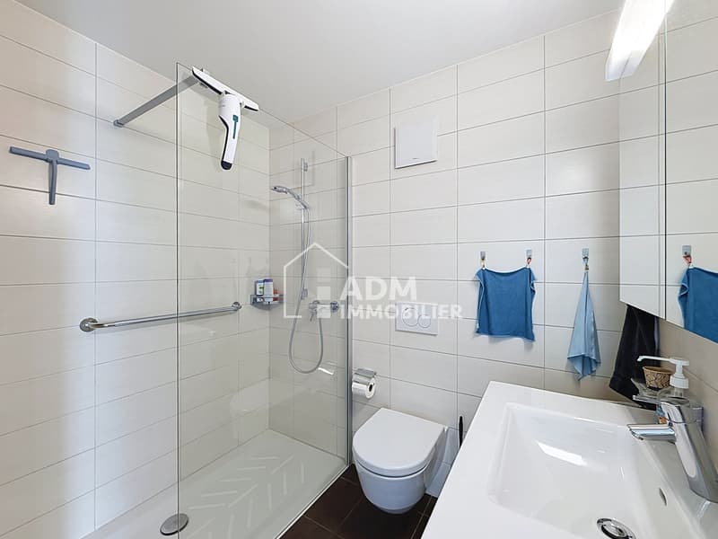salle de douche rez