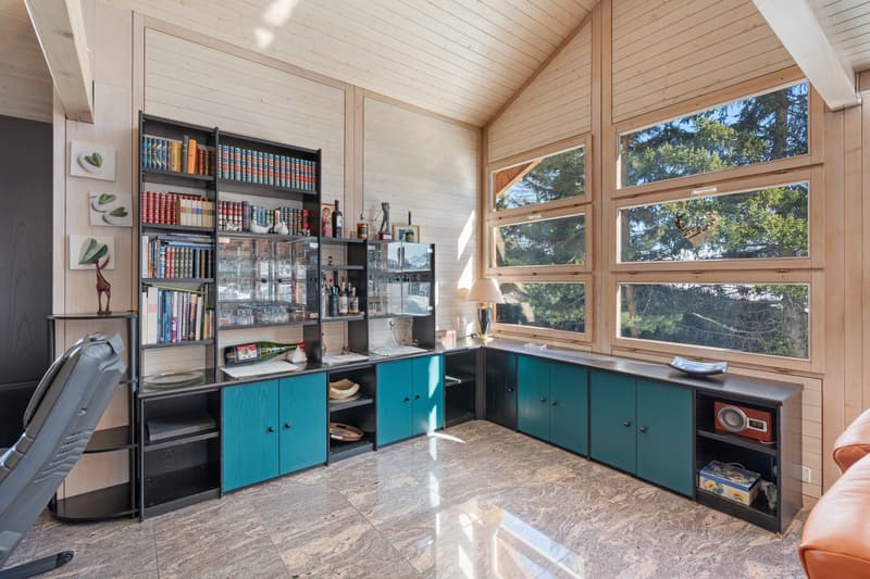 Chalet contemporaneo, a due passi dal centro, in residenza secondaria. (5)