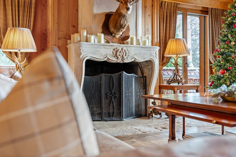 Chalet d'exception - Ski In / Ski Out privatif - Plans-Mayens (4)