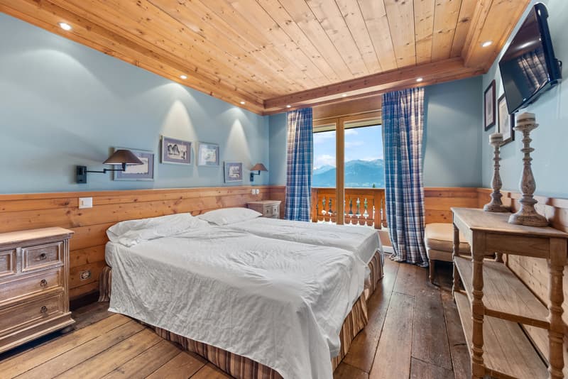 Magnifique attique duplex à deux pas des pistes de ski (9)