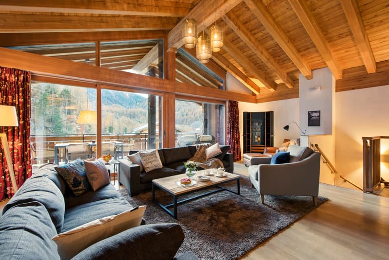 Luxuriöses Chalet mit 4 Wohneinheiten und Schwimmbad (2)