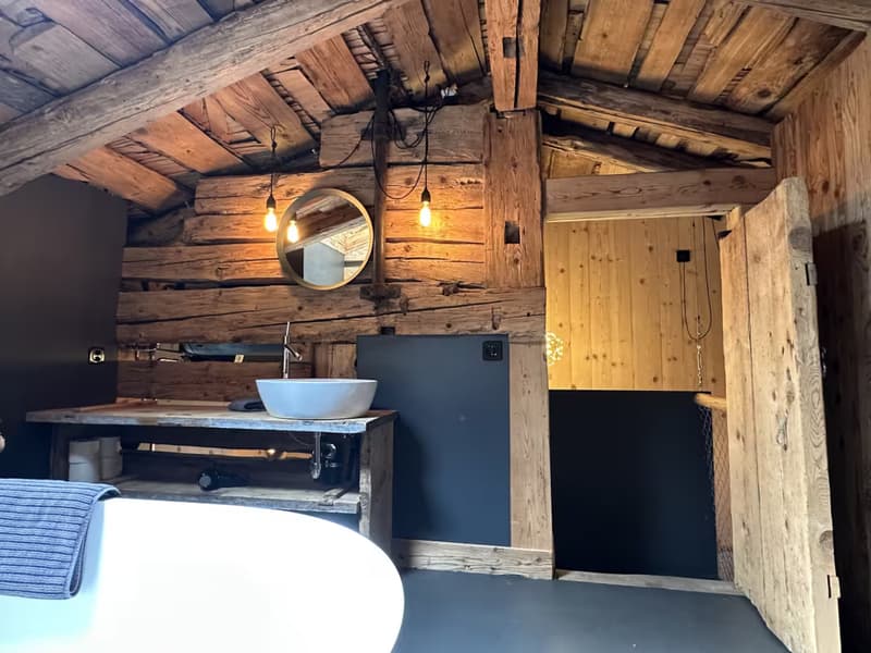 Einzigartiges Chalet in Fussdistanz zum Dorf (6)