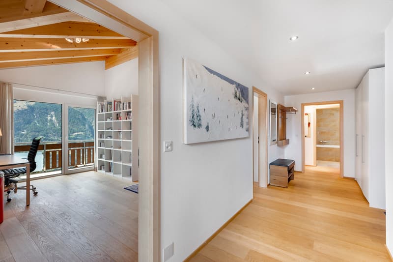 5.5 Zimmer Dachwohnung an grandioser Lage in Grächen (6)