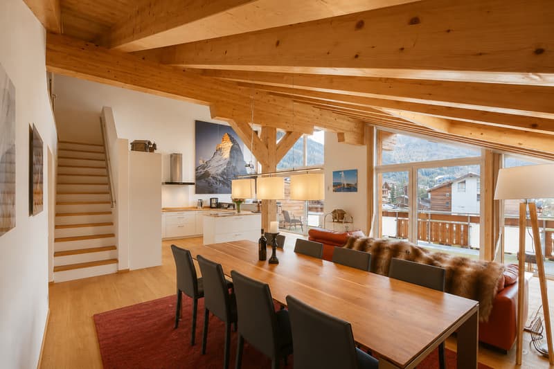 5.5 Zimmer Dachwohnung an grandioser Lage in Grächen (1)