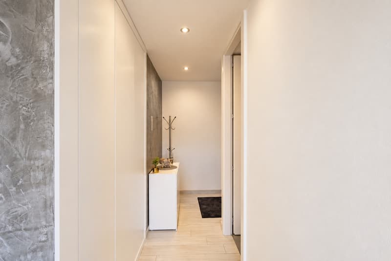 Magnifique attique 3½ pces- grande terrasse 87m2 + véranda -Aproz-Sion (7)