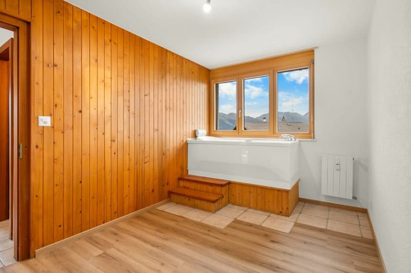 Appartement 3.5 pièces au 5ème et dernier étage avec place de stationnement (15)