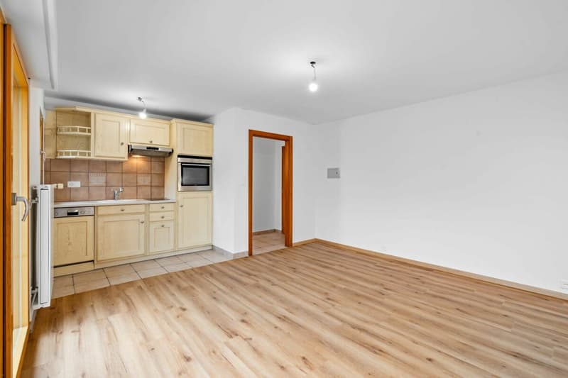 Appartement 3.5 pièces au 5ème et dernier étage avec place de stationnement (4)