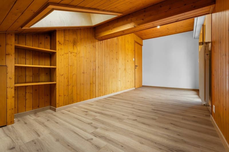 Appartement 3.5 pièces au 5ème et dernier étage avec place de stationnement (20)
