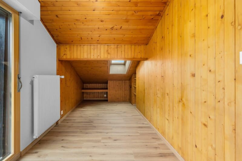 Appartement 3.5 pièces au 5ème et dernier étage avec place de stationnement (18)
