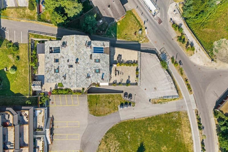 Appartement de standing de 4,5 pièces, idéalement situé (34)