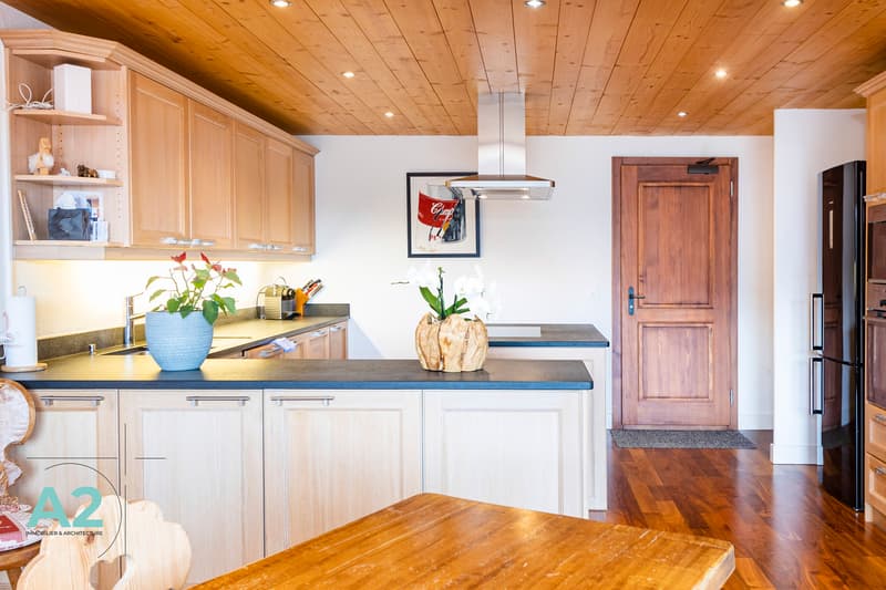 Chalet avec Vue imprenable sur la Vallée et les Alpes (4)