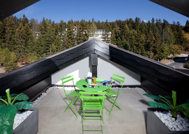 Superbe attique au centre de Crans (2)