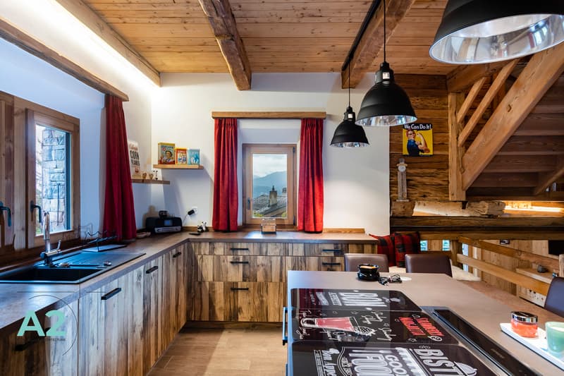 Rare object: beautifully fully renovated mazot (3)