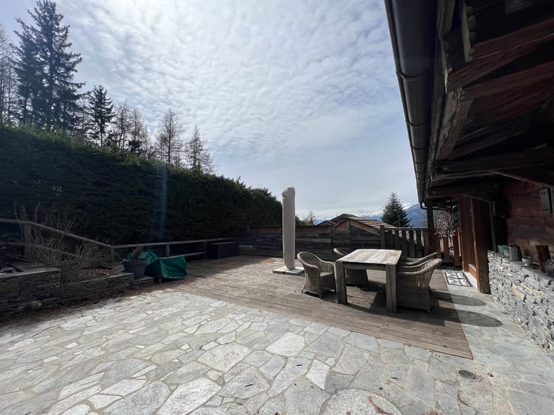 Esclusività: Meraviglioso piano terra con giardino in una residenza di alto standing (5)