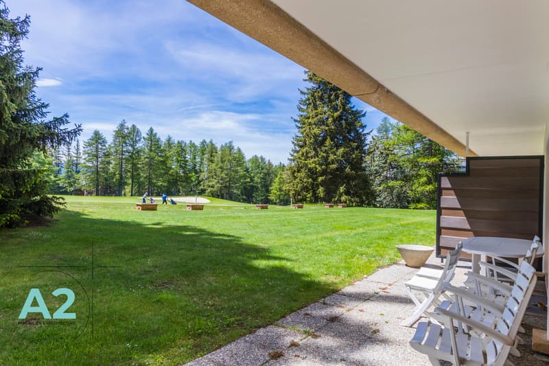 Situation exceptionnelle pour ce 4.5 pièces au bord du golf (3)