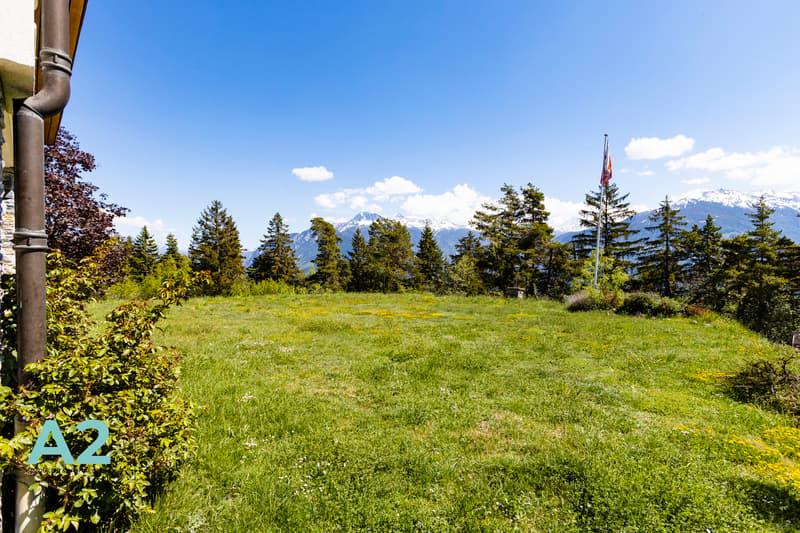 Einzigartiges Anwesen mit Charakter, atemberaubender Aussicht und hervorragender Besonnung (2)