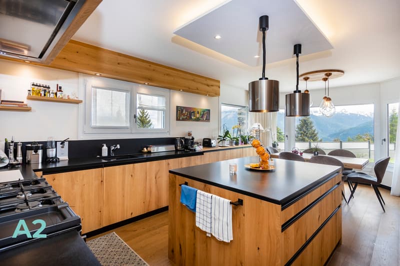 Chalet de standing de 9 pièces avec piscine extérieur et sauna (8)
