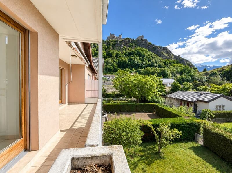 Magnificent 5-room apartment in Platta / Sion (2)