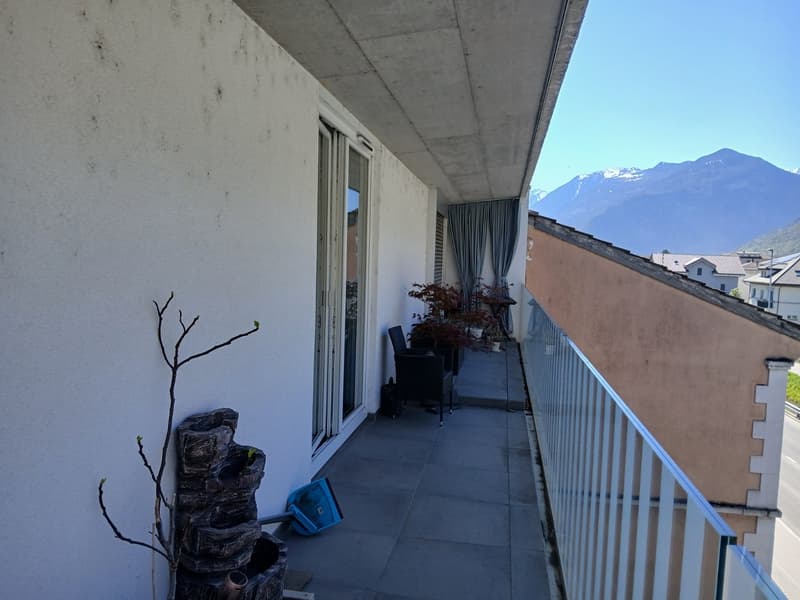 Moderne 2,5-Zimmer-Wohnung mit Balkon und Bergblick in Fully (14)