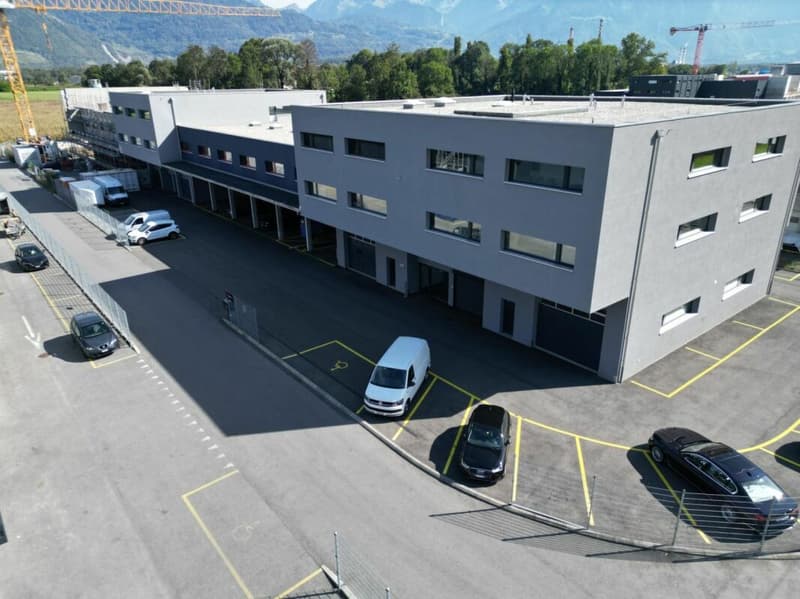 LOT 30 Hangar Industriale in PPE "Les Rosses" (4)
