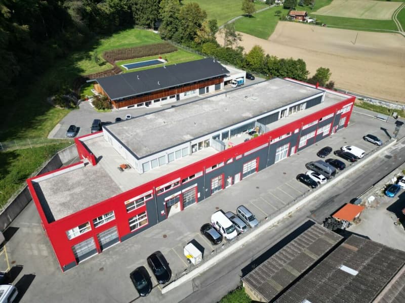 Commercial/Bureau 1.5 pièces 156.35 m2 à Puidoux-Gare (10)