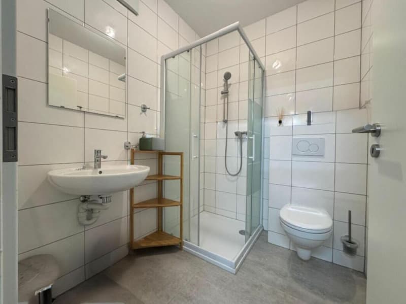 Amministrativo/Ufficio 1.5 locali 156.35 m2 a Puidoux-Gare (7)