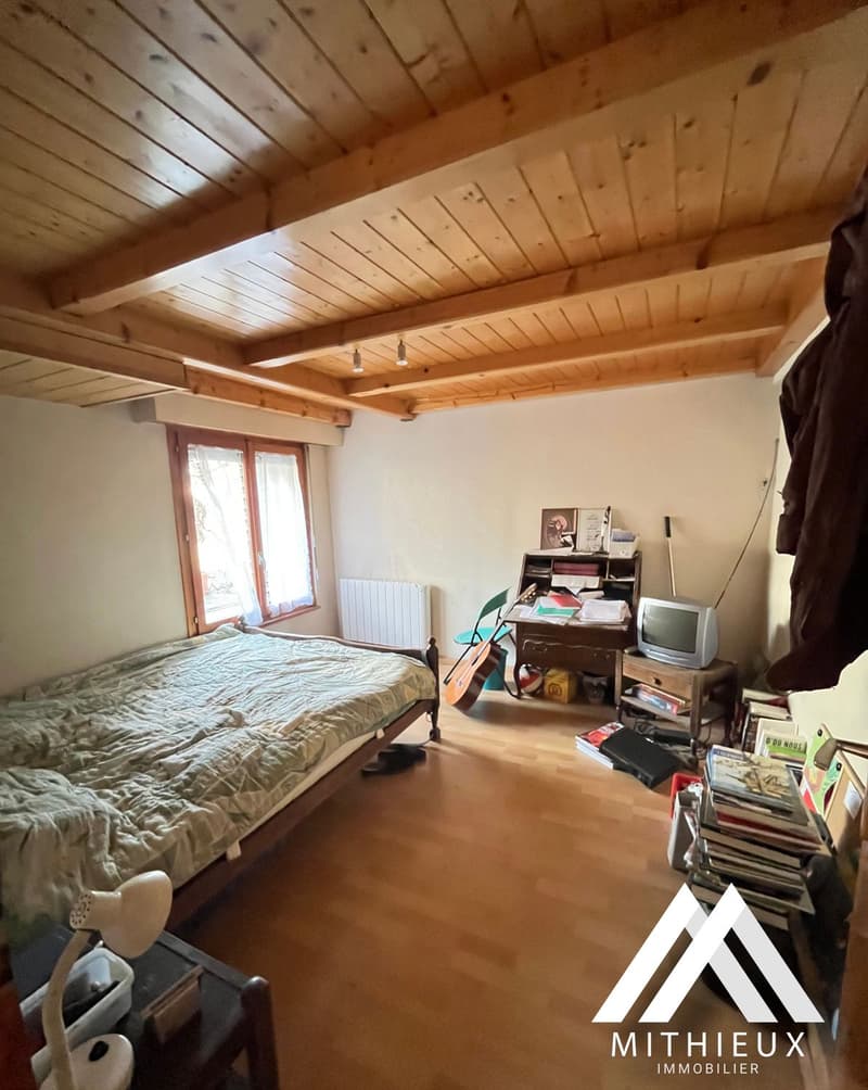 The Charm of Châtaignier: Village House with Great Potential and Unobstructed View (4)