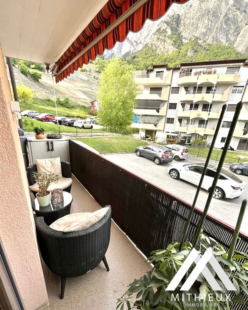 Beautiful 4.5 room apartment of 100 m² in the heart of Chamoson (6)