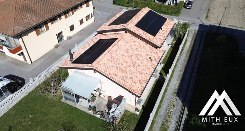 The Saxon Oasis: Exceptional Sunlight and Spacious Volumes (2)