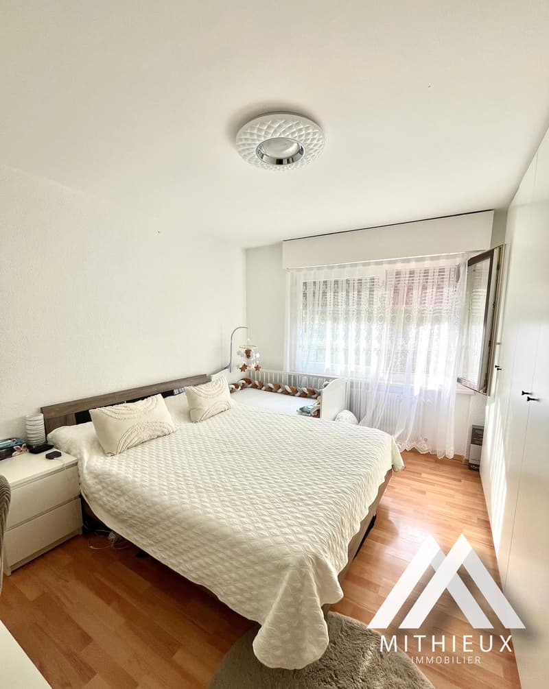 Bel appartement 4.5 Pces de 100 m² au coeur de Chamoson (13)