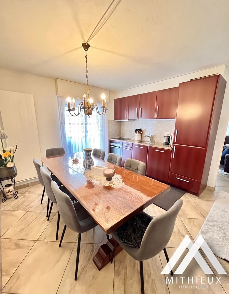 Bel appartement 4.5 Pces de 100 m² au coeur de Chamoson (4)
