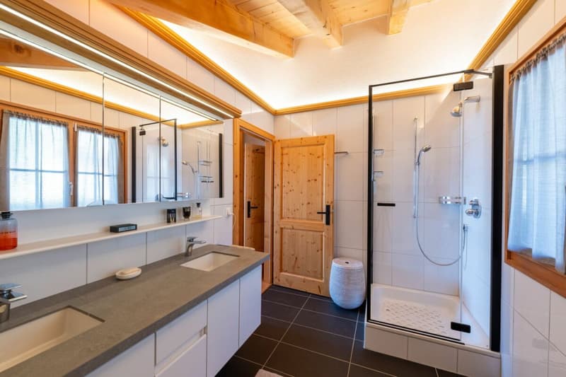 Magnifique chalet 6.5 pièces à Crans-Montana (11)