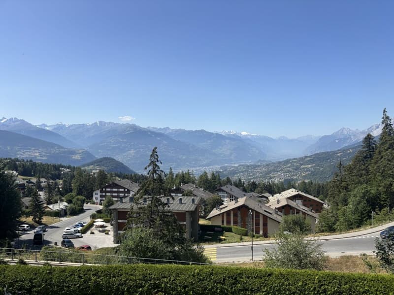 Appartement 2.5 pièces à Crans Montana (2)
