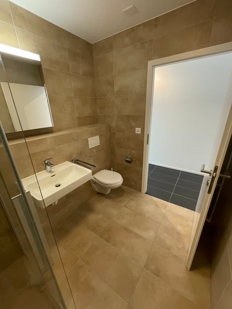 Moderne helles Studio mit Terrasse / MALOC-IMMO (11)