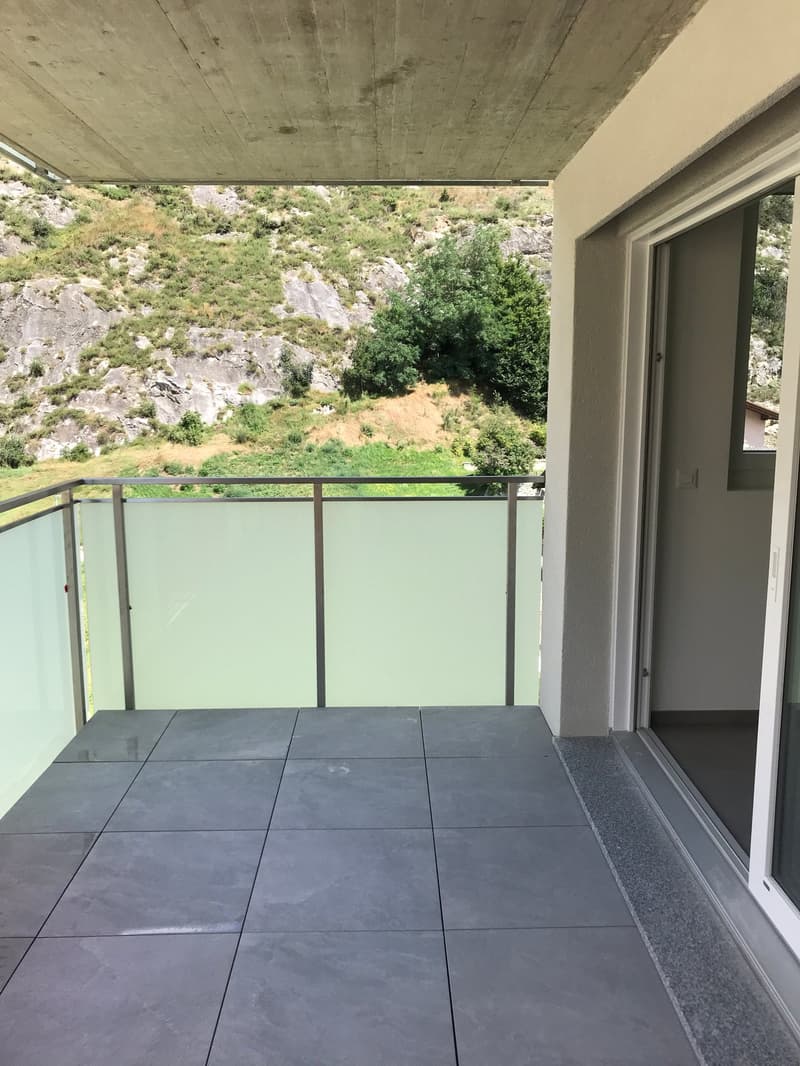 3.5 ROOMS WITH TERRACE AND INDOOR PARKING - BUILT IN 2021 - IDEAL LOCATION / MALOC-IMMO (5)