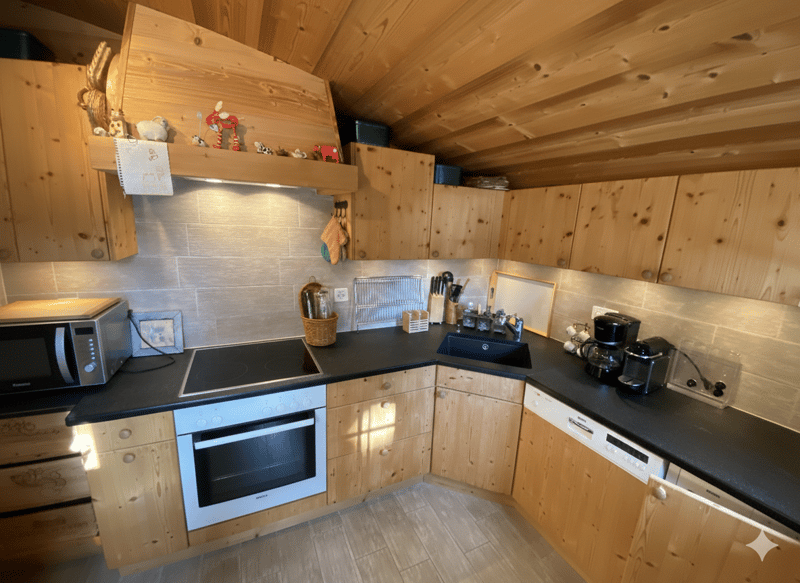 Chalet authentique de 7 pièces aux Diablerets avec vue montagne (9)