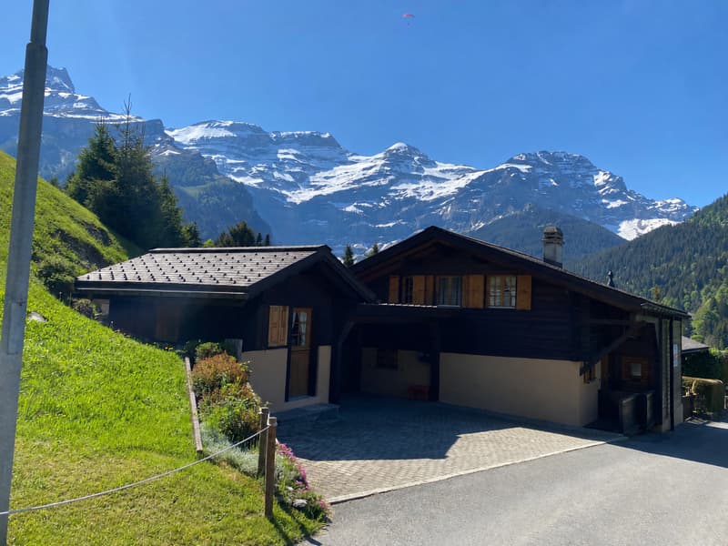 Genau die Art von Chalet, die man sich vorstellt, wenn man von der Schweiz träumt. (39)