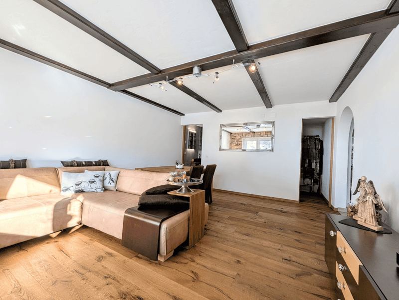 4.5 Zimmerwohnung mit unverbaubarem Matterhornblick (4)